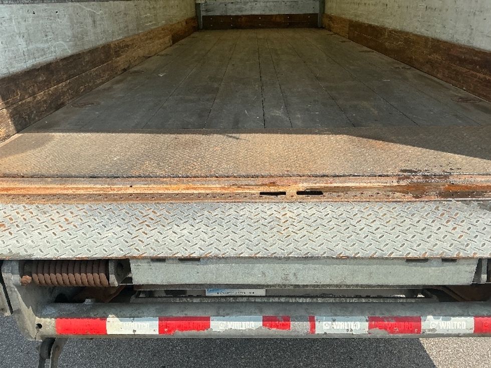 Medium Duty Box Truck-Light and Medium Duty Trucks-International-2020-MV607-Piqua-OH-350,457\n\t\tmiles-$ 21,000 - Image 10