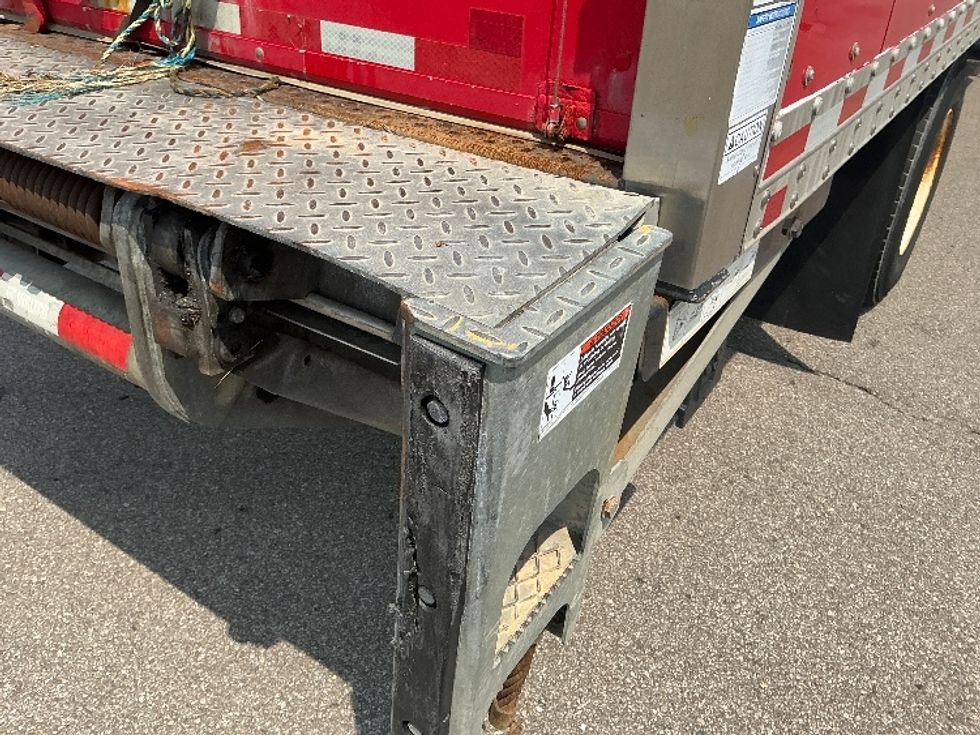 Medium Duty Box Truck-Light and Medium Duty Trucks-International-2020-MV607-Piqua-OH-350,457\n\t\tmiles-$ 21,000 - Image 23