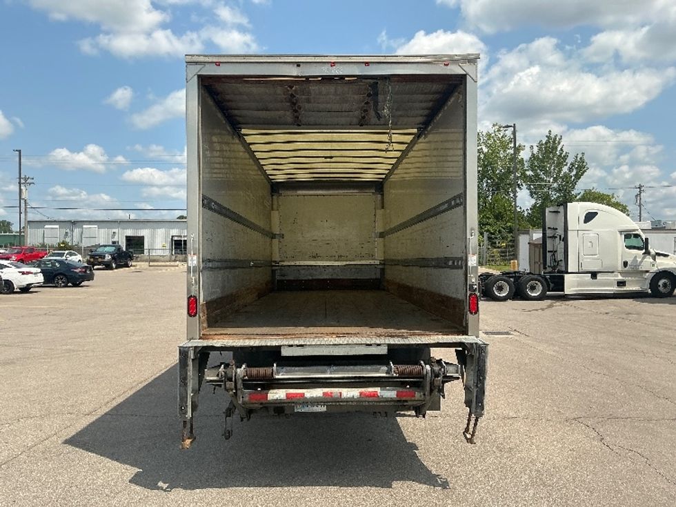 Medium Duty Box Truck-Light and Medium Duty Trucks-International-2020-MV607-Piqua-OH-350,457\n\t\tmiles-$ 21,000 - Image 8