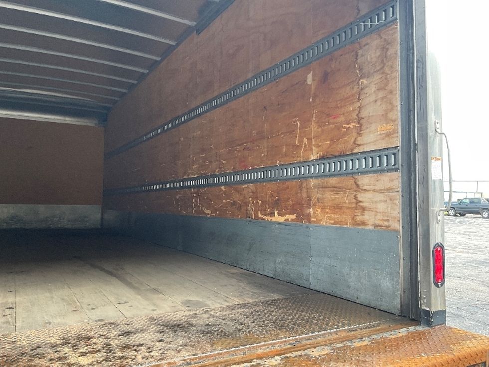 Medium Duty Box Truck-Light and Medium Duty Trucks-International-2020-MV607-Piqua-OH-7,741\n\t\tmiles-$ 68,000 - Image 12