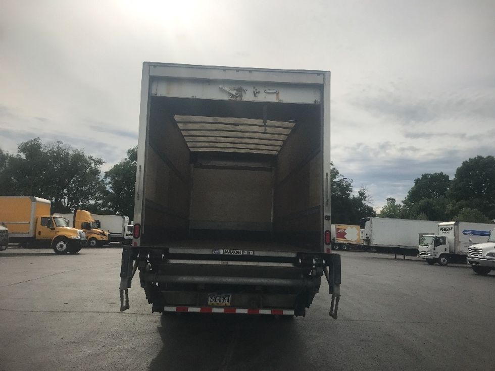 Medium Duty Box Truck-Light and Medium Duty Trucks-International-2020-MV607-Pittsburgh-PA-146,663\n\t\tmiles-$ 45,000 - Image 8