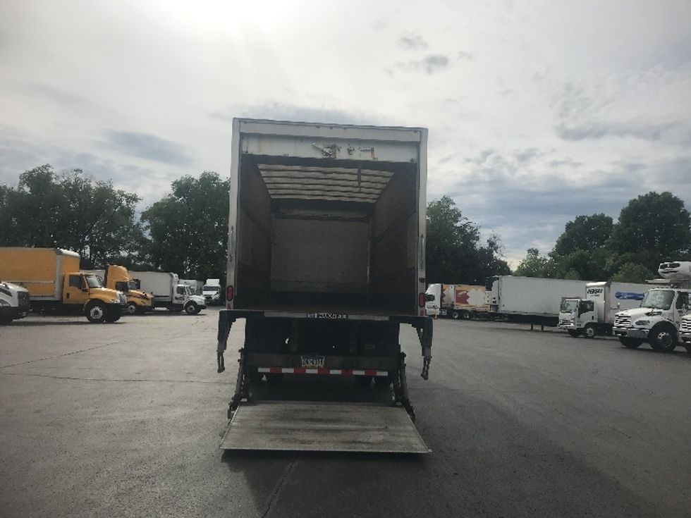 Medium Duty Box Truck-Light and Medium Duty Trucks-International-2020-MV607-Pittsburgh-PA-146,663\n\t\tmiles-$ 45,000 - Image 9