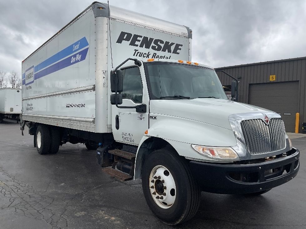 Medium Duty Box Truck-Light and Medium Duty Trucks-International-2020-MV607-Pittsburgh-PA-149,324\n\t\tmiles-$ 54,500 - Image 1