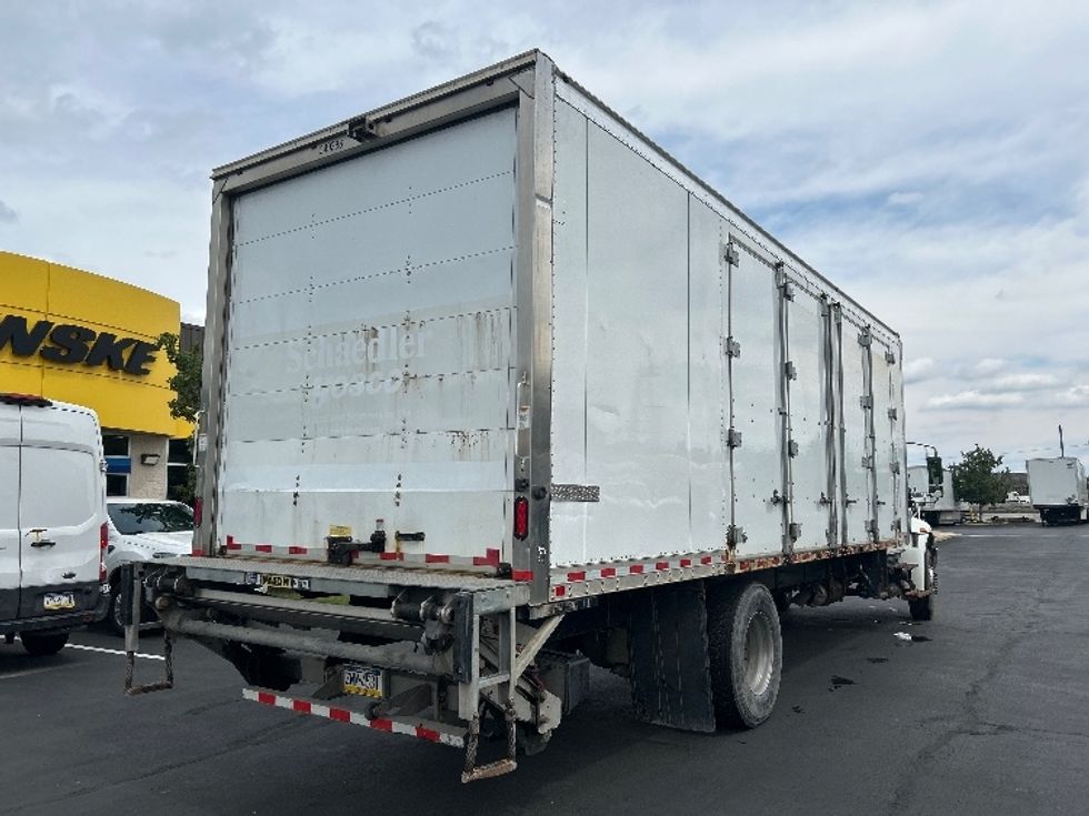 Medium Duty Box Truck-Light and Medium Duty Trucks-International-2020-MV607-Pittsburgh-PA-301,778\n\t\tmiles-$ 35,500 - Image 13
