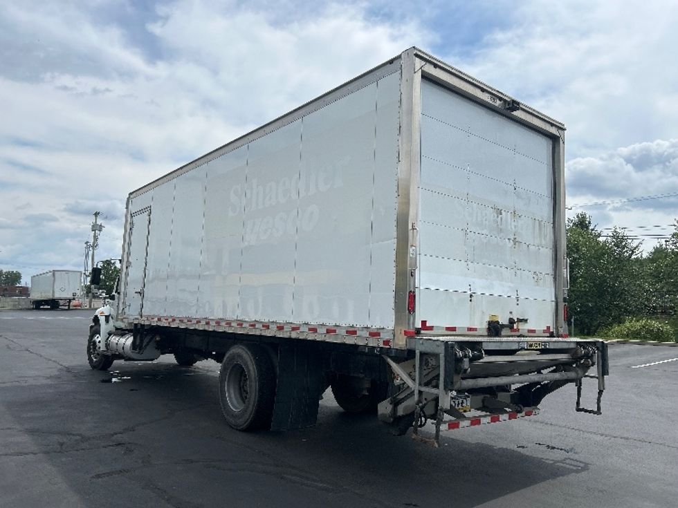 Medium Duty Box Truck-Light and Medium Duty Trucks-International-2020-MV607-Pittsburgh-PA-301,778\n\t\tmiles-$ 35,500 - Image 6
