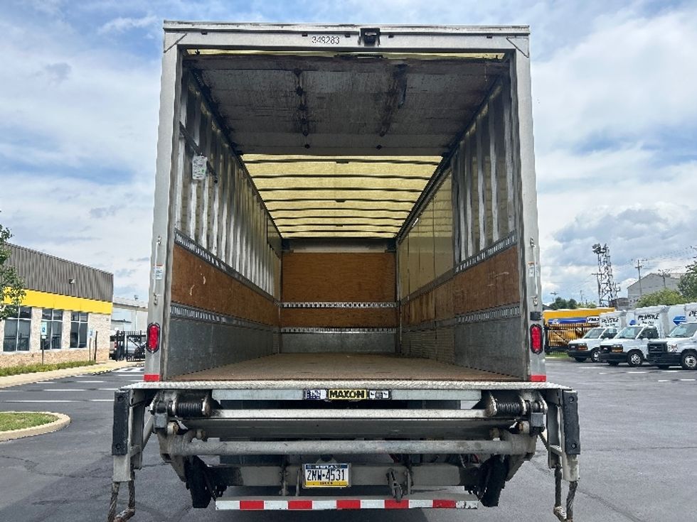 Medium Duty Box Truck-Light and Medium Duty Trucks-International-2020-MV607-Pittsburgh-PA-301,778\n\t\tmiles-$ 35,500 - Image 8