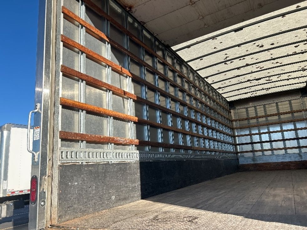 Medium Duty Box Truck-Light and Medium Duty Trucks-International-2020-MV607-Plymouth-MI-125,902\n\t\tmiles-$ 53,000 - Image 11