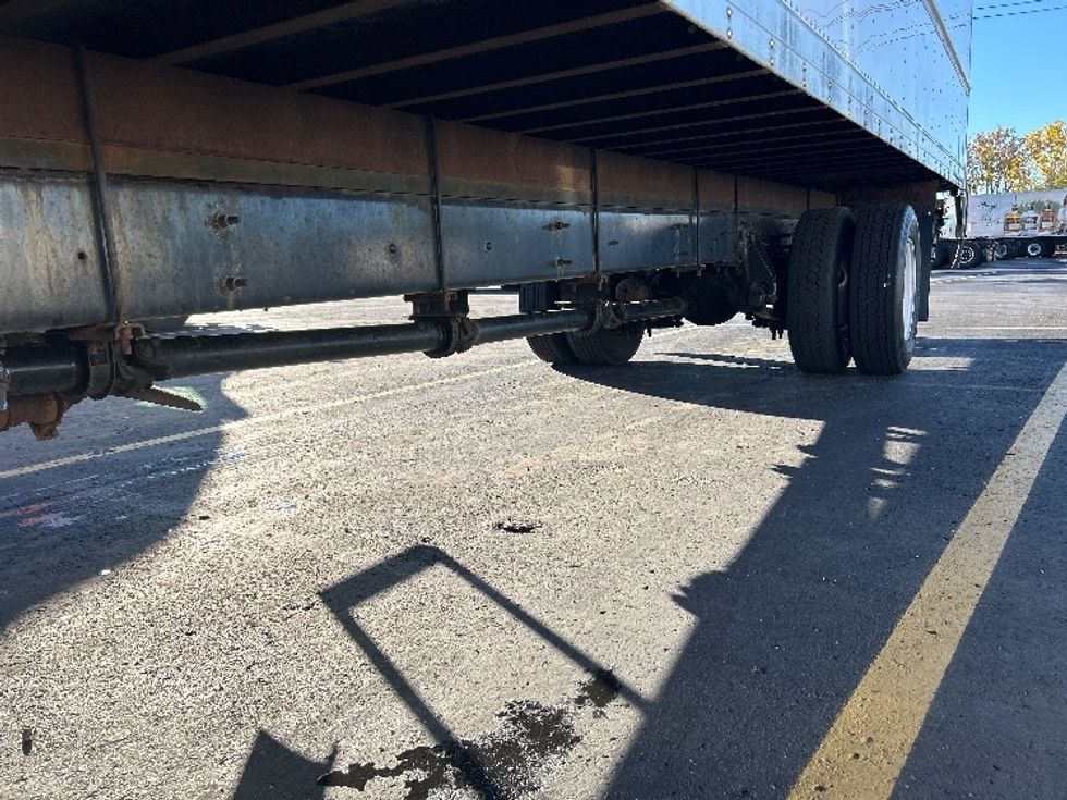 Medium Duty Box Truck-Light and Medium Duty Trucks-International-2020-MV607-Plymouth-MI-125,902\n\t\tmiles-$ 53,000 - Image 5