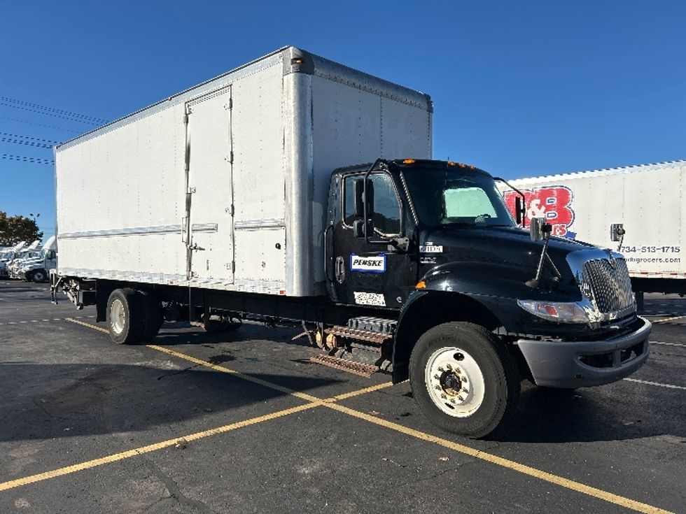 Medium Duty Box Truck-Light and Medium Duty Trucks-International-2020-MV607-Plymouth-MI-135,305\n\t\tmiles-$ 51,500 - Image 1