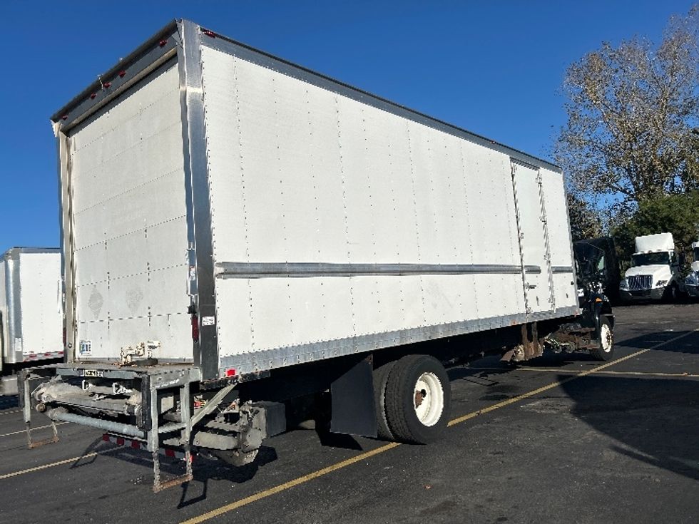 Medium Duty Box Truck-Light and Medium Duty Trucks-International-2020-MV607-Plymouth-MI-135,305\n\t\tmiles-$ 51,500 - Image 13