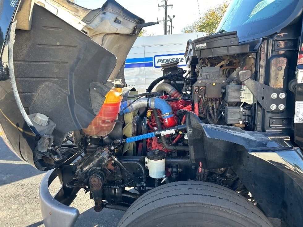 Medium Duty Box Truck-Light and Medium Duty Trucks-International-2020-MV607-Plymouth-MI-135,305\n\t\tmiles-$ 51,500 - Image 24