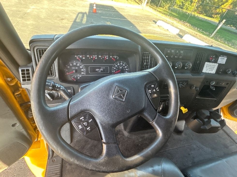 Medium Duty Box Truck-Light and Medium Duty Trucks-International-2020-MV607-Plymouth-MI-169,711\n\t\tmiles-$ 51,250 - Image 16