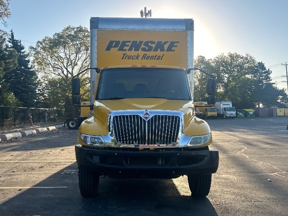 Medium Duty Box Truck-Light and Medium Duty Trucks-International-2020-MV607-Plymouth-MI-169,711\n\t\tmiles-$ 51,250 - Image 2