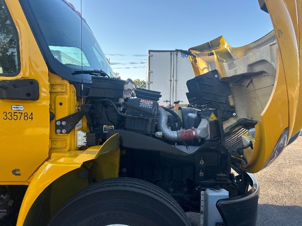 Medium Duty Box Truck-Light and Medium Duty Trucks-International-2020-MV607-Plymouth-MI-169,711\n\t\tmiles-$ 51,250 - Image 22