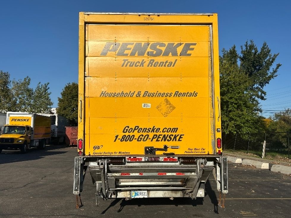 Medium Duty Box Truck-Light and Medium Duty Trucks-International-2020-MV607-Plymouth-MI-169,711\n\t\tmiles-$ 51,250 - Image 7
