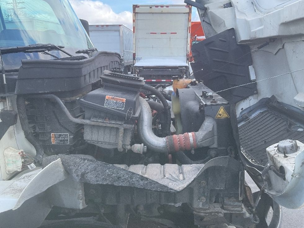 Medium Duty Box Truck-Light and Medium Duty Trucks-International-2020-MV607-Plymouth-MI-251,566\n\t\tmiles-$ 37,250 - Image 22