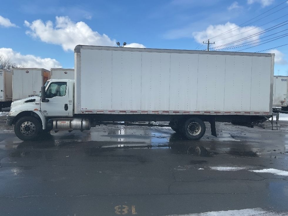Medium Duty Box Truck-Light and Medium Duty Trucks-International-2020-MV607-Plymouth-MI-251,566\n\t\tmiles-$ 37,250 - Image 4
