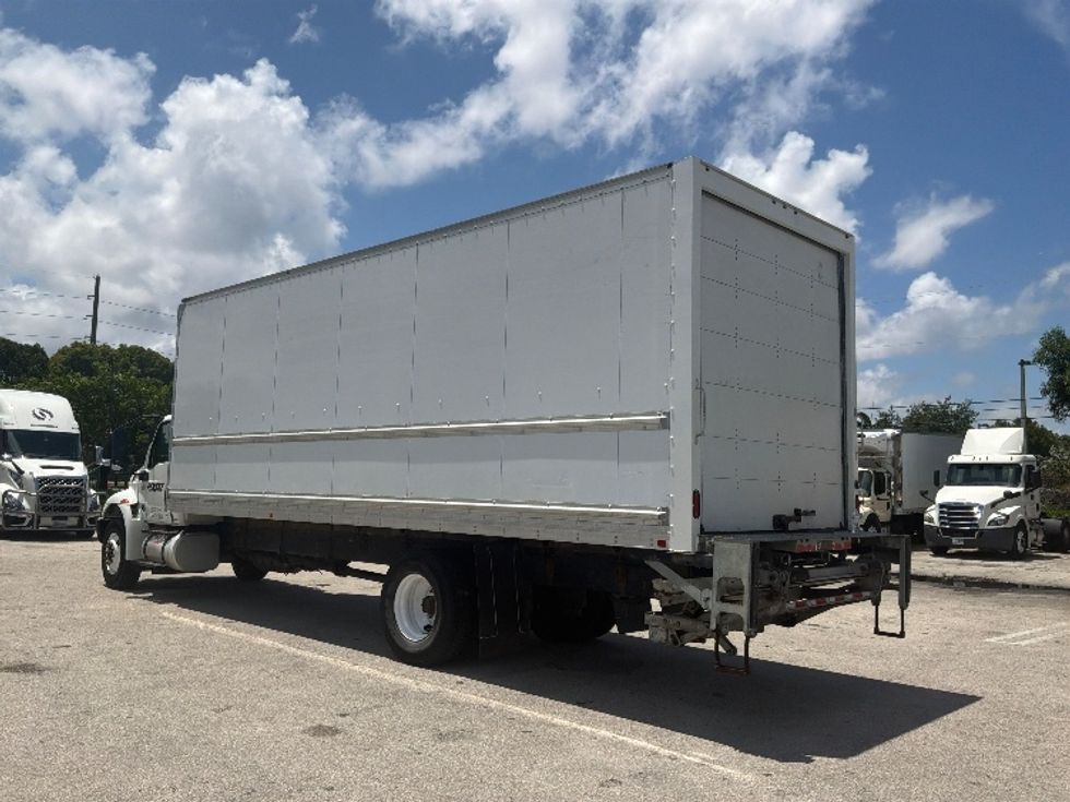 Medium Duty Box Truck-Light and Medium Duty Trucks-International-2020-MV607-Pompano Beach-FL-144,440\n\t\tmiles-$ 61,750 - Image 6