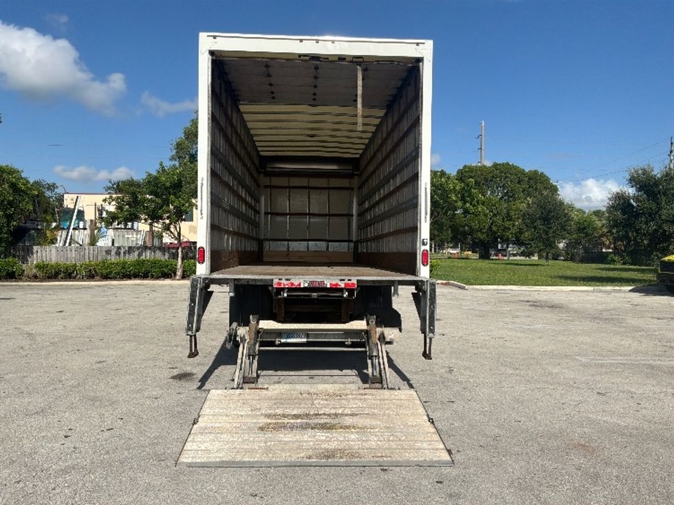 Medium Duty Box Truck-Light and Medium Duty Trucks-International-2020-MV607-Pompano Beach-FL-144,440\n\t\tmiles-$ 61,750 - Image 9