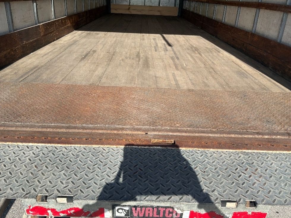 Medium Duty Box Truck-Light and Medium Duty Trucks-International-2020-MV607-Pompano Beach-FL-144,440\n\t\tmiles-$ 61,750 - Image 10