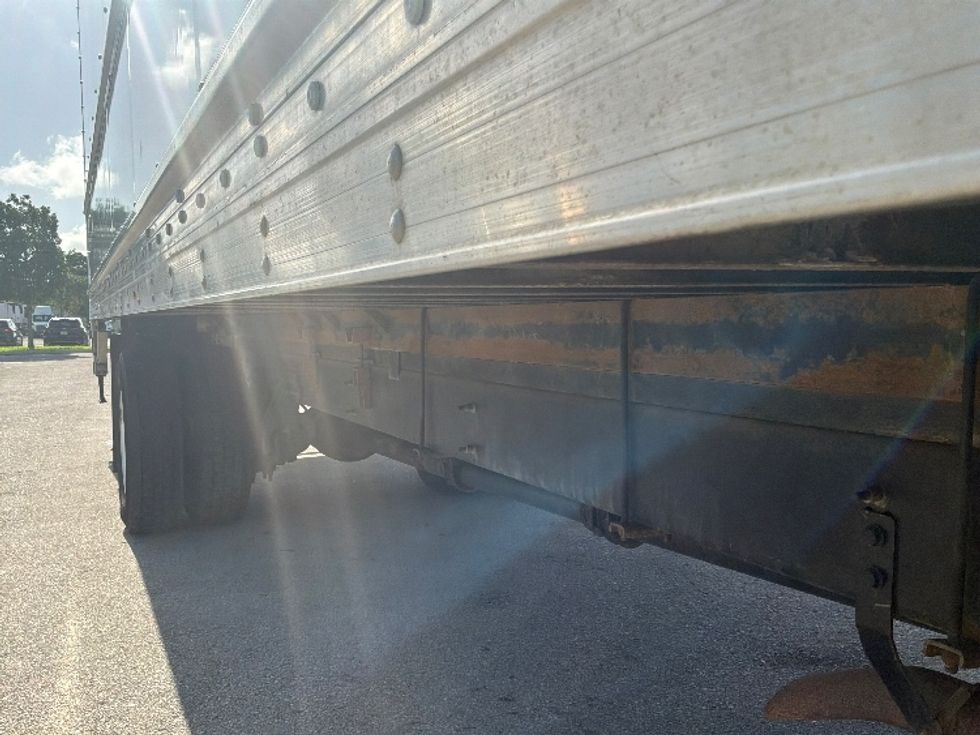 Medium Duty Box Truck-Light and Medium Duty Trucks-International-2020-MV607-Pompano Beach-FL-144,440\n\t\tmiles-$ 61,750 - Image 14
