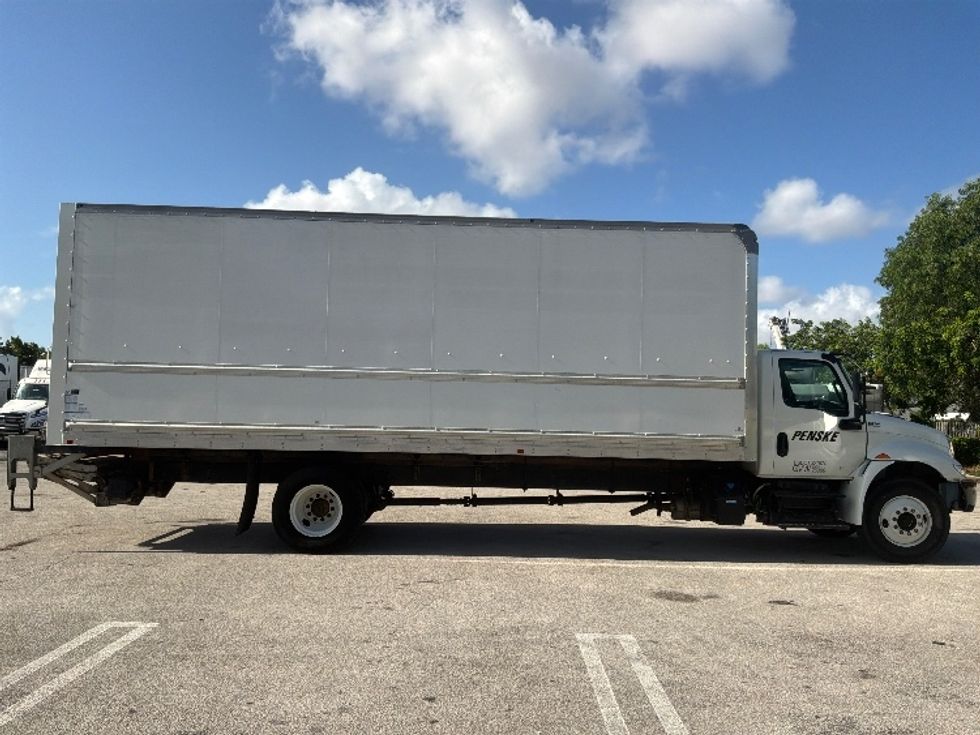 Medium Duty Box Truck-Light and Medium Duty Trucks-International-2020-MV607-Pompano Beach-FL-144,440\n\t\tmiles-$ 61,750 - Image 15