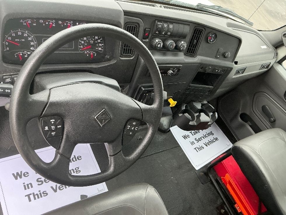 Medium Duty Box Truck-Light and Medium Duty Trucks-International-2020-MV607-Poplar Bluff-MO-177,719\n\t\tmiles-$ 46,250 - Image 18