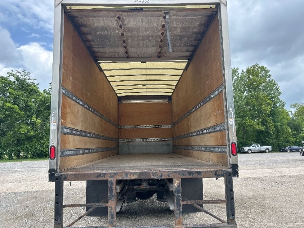 Medium Duty Box Truck-Light and Medium Duty Trucks-International-2020-MV607-Poplar Bluff-MO-407,463\n\t\tmiles-$ 22,000 - Image 8