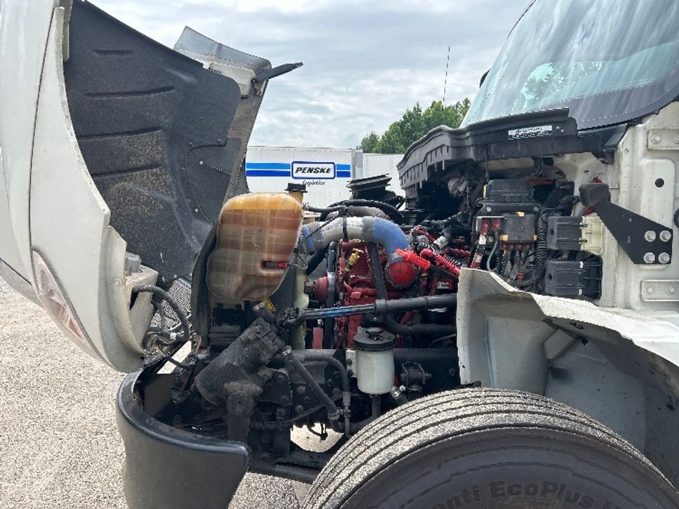 Medium Duty Box Truck-Light and Medium Duty Trucks-International-2020-MV607-Poplar Bluff-MO-407,463\n\t\tmiles-$ 22,000 - Image 24
