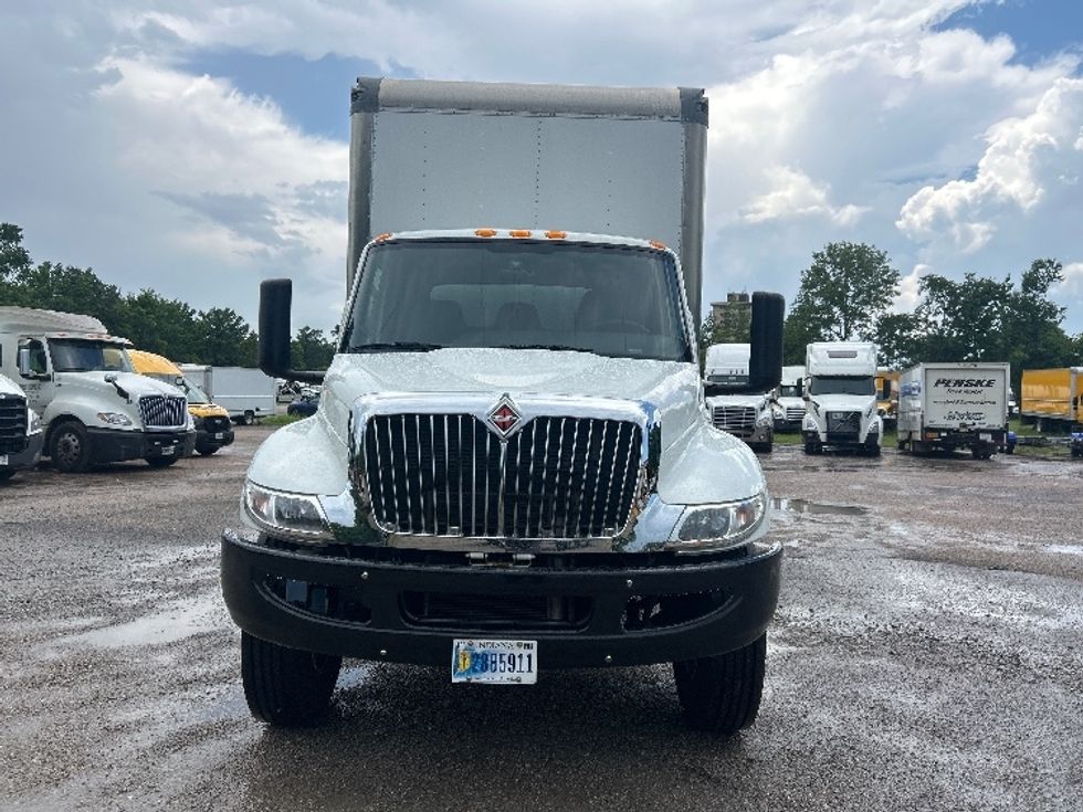 Medium Duty Box Truck-Light and Medium Duty Trucks-International-2020-MV607-Poplar Bluff-MO-61,184\n\t\tmiles-$ 63,500 - Image 2