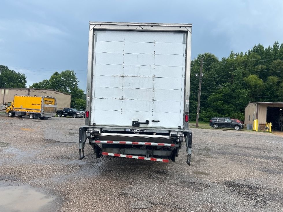 Medium Duty Box Truck-Light and Medium Duty Trucks-International-2020-MV607-Poplar Bluff-MO-61,184\n\t\tmiles-$ 63,500 - Image 7