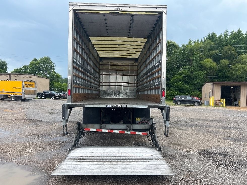 Medium Duty Box Truck-Light and Medium Duty Trucks-International-2020-MV607-Poplar Bluff-MO-61,184\n\t\tmiles-$ 63,500 - Image 9