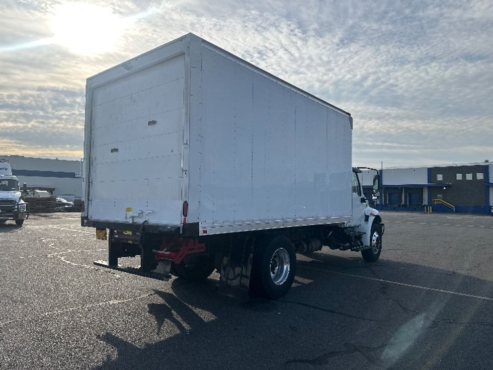 Medium Duty Box Truck-Light and Medium Duty Trucks-International-2020-MV607-Portland-OR-109,854\n\t\tmiles-$ 50,500 - Image 13