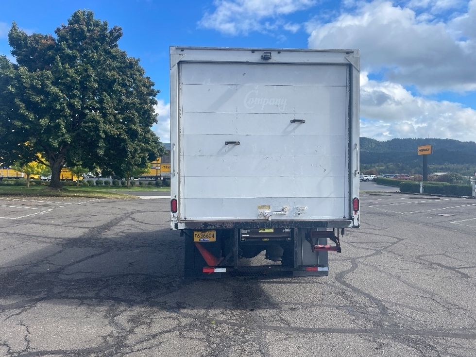 Medium Duty Box Truck-Light and Medium Duty Trucks-International-2020-MV607-Portland-OR-110,551\n\t\tmiles-$ 50,750 - Image 7