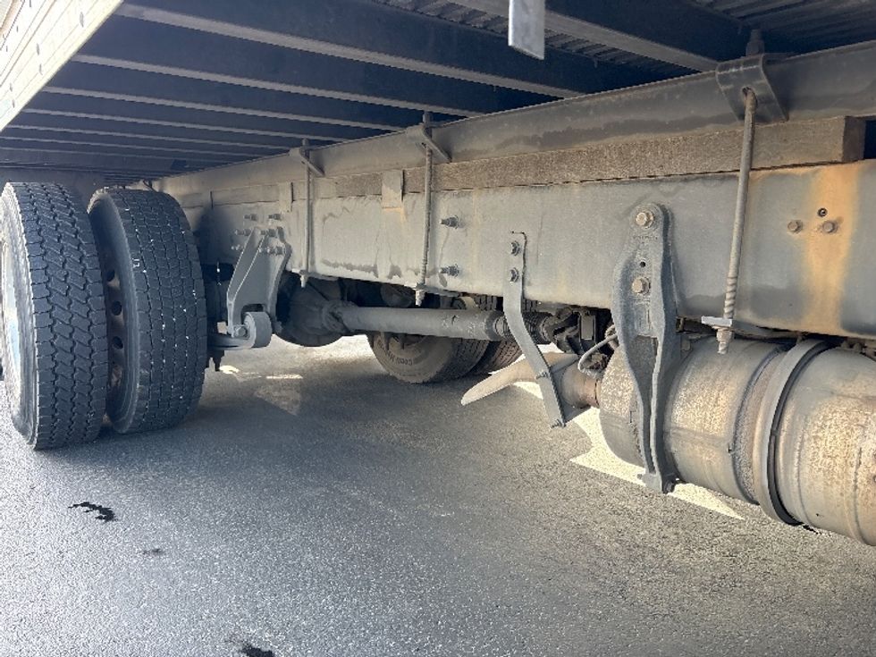Medium Duty Box Truck-Light and Medium Duty Trucks-International-2020-MV607-Portland-OR-129,896\n\t\tmiles-$ 48,500 - Image 14