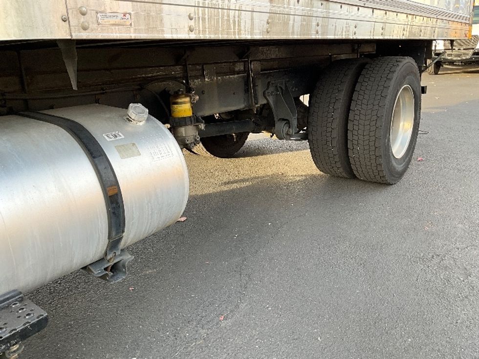 Medium Duty Box Truck-Light and Medium Duty Trucks-International-2020-MV607-Portland-OR-142,945\n\t\tmiles-$ 44,750 - Image 5