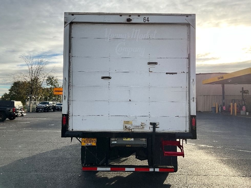 Medium Duty Box Truck-Light and Medium Duty Trucks-International-2020-MV607-Portland-OR-142,945\n\t\tmiles-$ 44,750 - Image 7