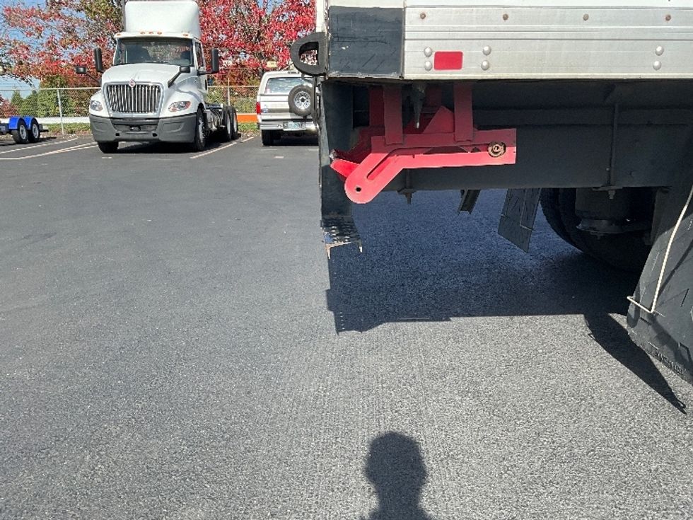 Medium Duty Box Truck-Light and Medium Duty Trucks-International-2020-MV607-Portland-OR-145,285\n\t\tmiles-$ 44,500 - Image 27