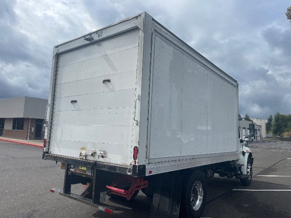 Medium Duty Box Truck-Light and Medium Duty Trucks-International-2020-MV607-Portland-OR-145,600\n\t\tmiles-$ 46,500 - Image 10