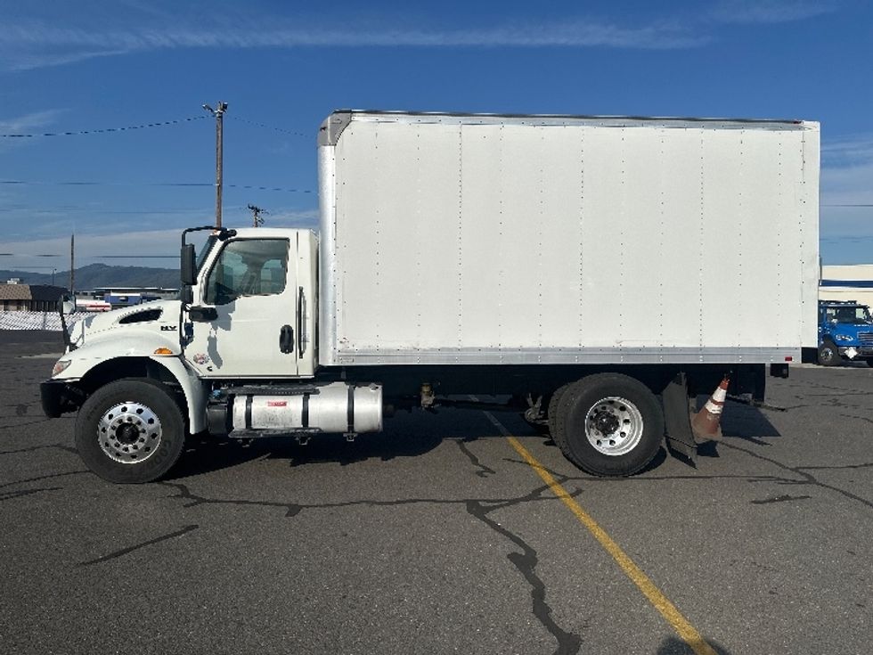 Medium Duty Box Truck-Light and Medium Duty Trucks-International-2020-MV607-Portland-OR-148,491\n\t\tmiles-$ 45,500 - Image 4