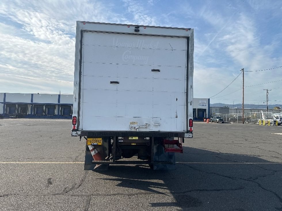 Medium Duty Box Truck-Light and Medium Duty Trucks-International-2020-MV607-Portland-OR-148,491\n\t\tmiles-$ 45,500 - Image 7