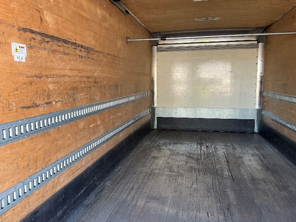 Medium Duty Box Truck-Light and Medium Duty Trucks-International-2020-MV607-Portland-OR-158,729\n\t\tmiles-$ 45,250 - Image 11