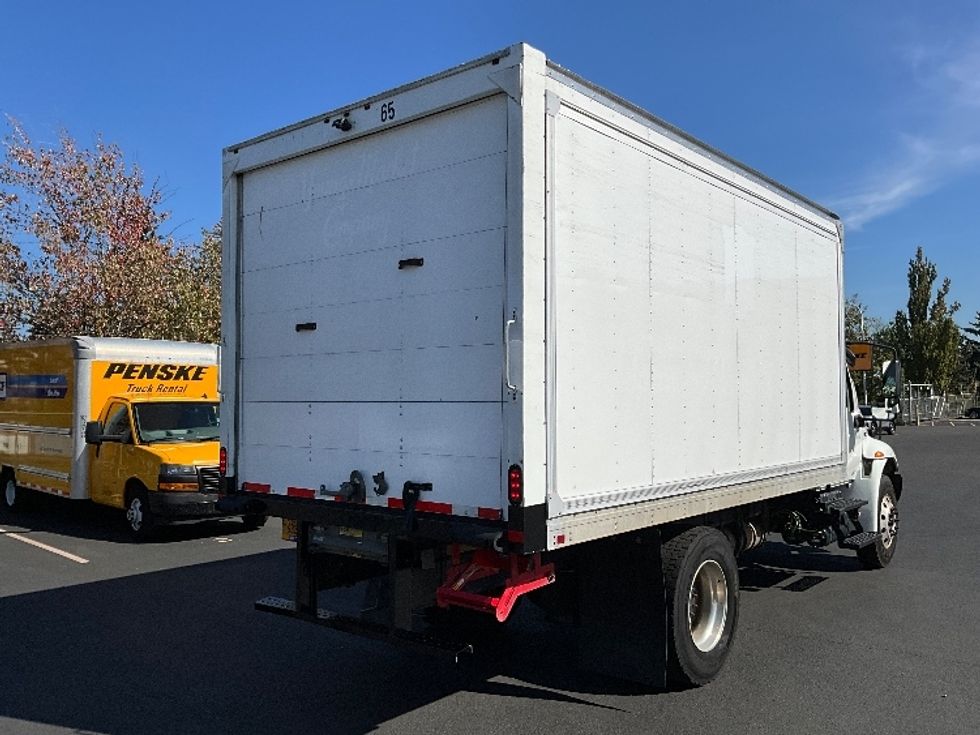 Medium Duty Box Truck-Light and Medium Duty Trucks-International-2020-MV607-Portland-OR-158,729\n\t\tmiles-$ 45,250 - Image 13