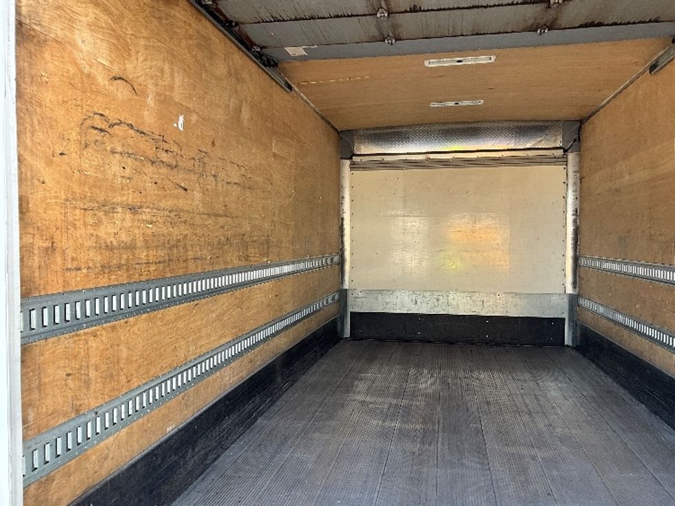 Medium Duty Box Truck-Light and Medium Duty Trucks-International-2020-MV607-Portland-OR-159,139\n\t\tmiles-$ 42,500 - Image 11
