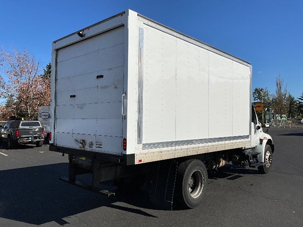 Medium Duty Box Truck-Light and Medium Duty Trucks-International-2020-MV607-Portland-OR-159,139\n\t\tmiles-$ 42,500 - Image 13