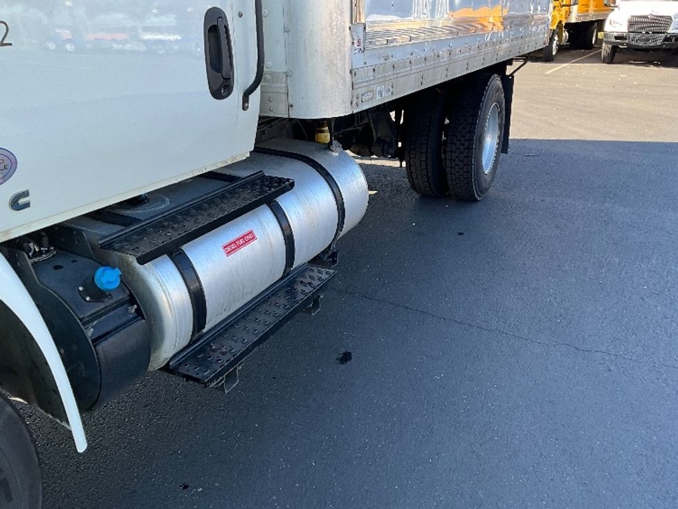 Medium Duty Box Truck-Light and Medium Duty Trucks-International-2020-MV607-Portland-OR-159,139\n\t\tmiles-$ 42,500 - Image 28