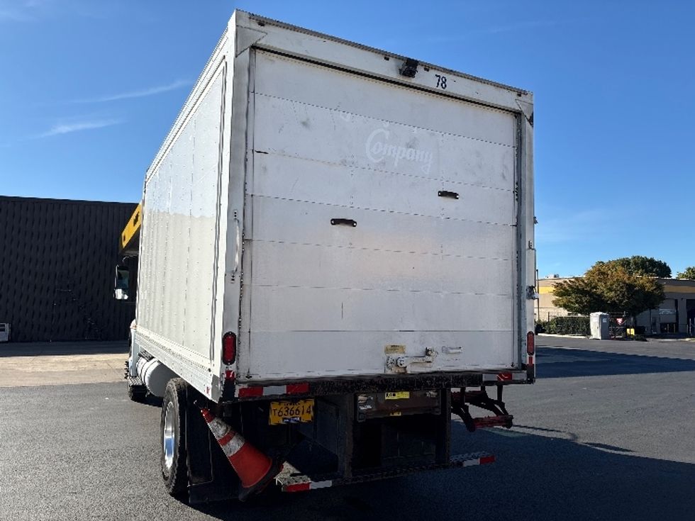 Medium Duty Box Truck-Light and Medium Duty Trucks-International-2020-MV607-Portland-OR-172,938\n\t\tmiles-$ 40,750 - Image 6