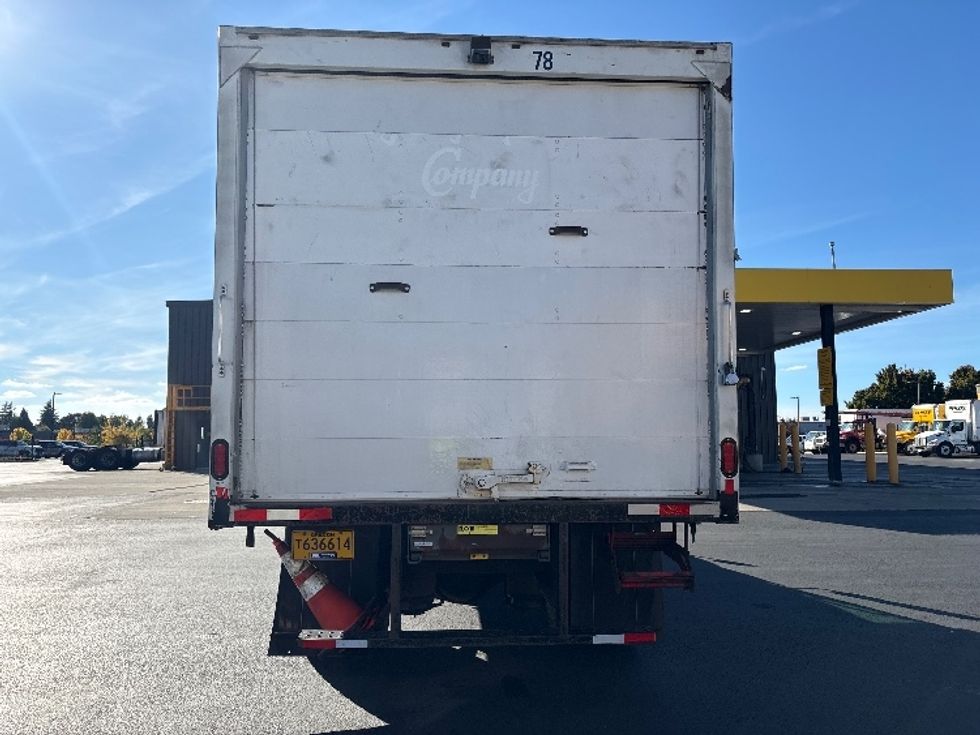 Medium Duty Box Truck-Light and Medium Duty Trucks-International-2020-MV607-Portland-OR-172,938\n\t\tmiles-$ 40,750 - Image 7