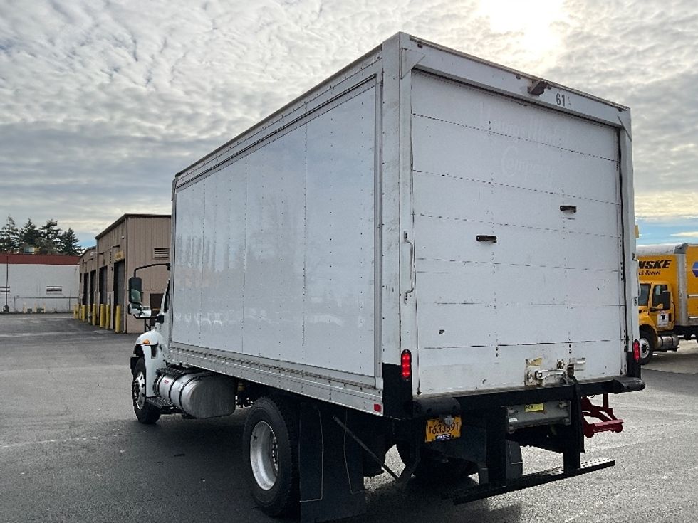 Medium Duty Box Truck-Light and Medium Duty Trucks-International-2020-MV607-Portland-OR-176,229\n\t\tmiles-$ 40,250 - Image 6