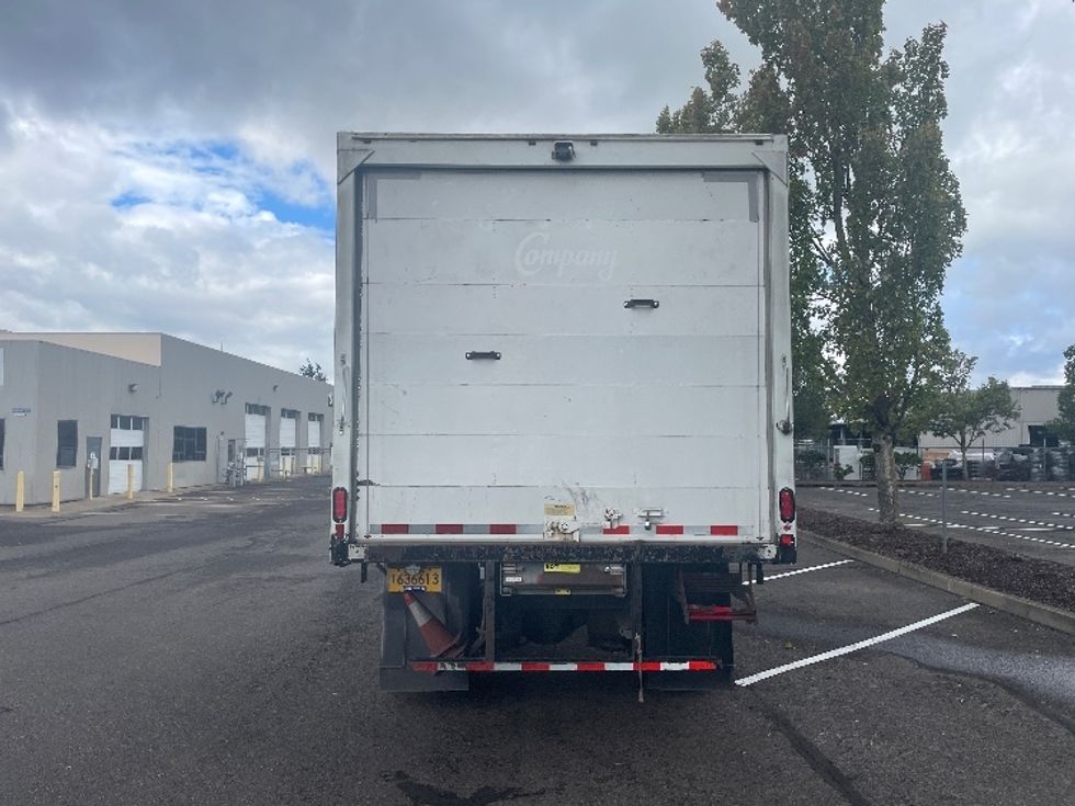 Medium Duty Box Truck-Light and Medium Duty Trucks-International-2020-MV607-Portland-OR-176,743\n\t\tmiles-$ 40,000 - Image 7